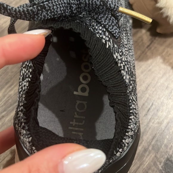 Adidas - Picture 8 of 8